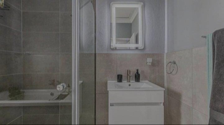 To Let 3 Bedroom Property for Rent in Waterfall Gauteng