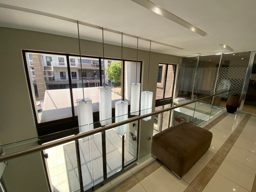 To Let Commercial Property for Rent in Vorna Valley Gauteng