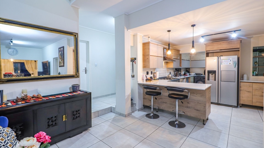 4 Bedroom Property for Sale in Noordhang Gauteng