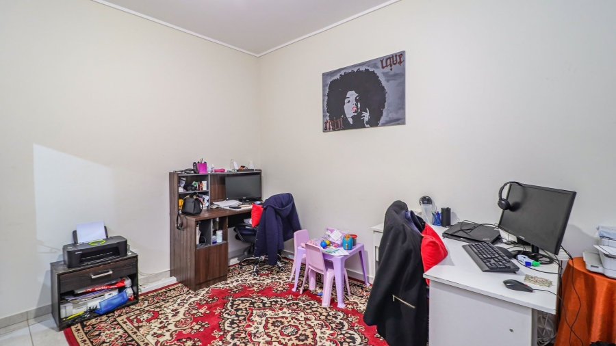 4 Bedroom Property for Sale in Noordhang Gauteng