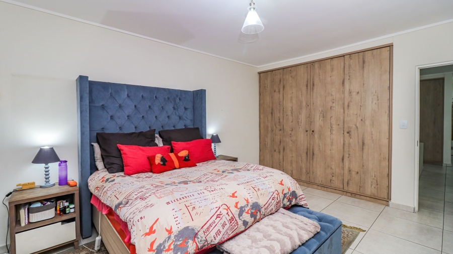 4 Bedroom Property for Sale in Noordhang Gauteng