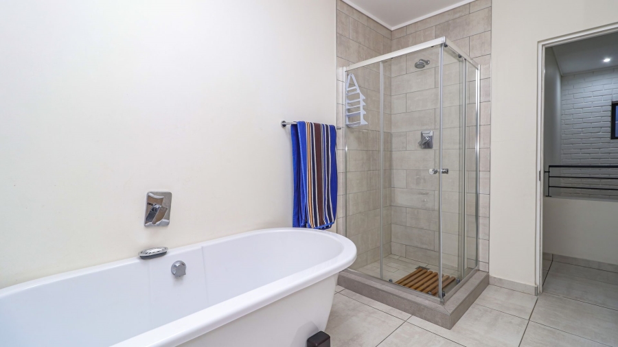 4 Bedroom Property for Sale in Noordhang Gauteng