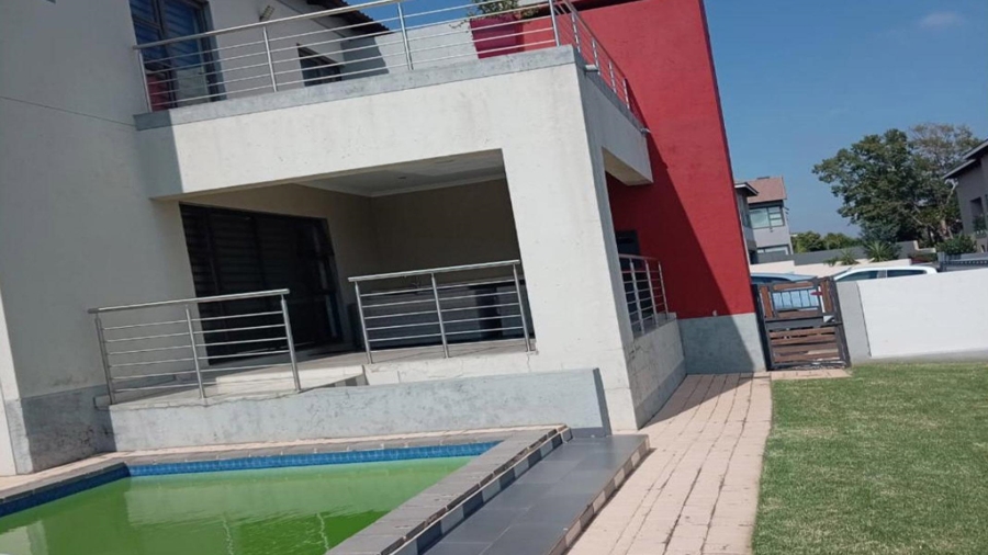 4 Bedroom Property for Sale in Olympus AH Gauteng