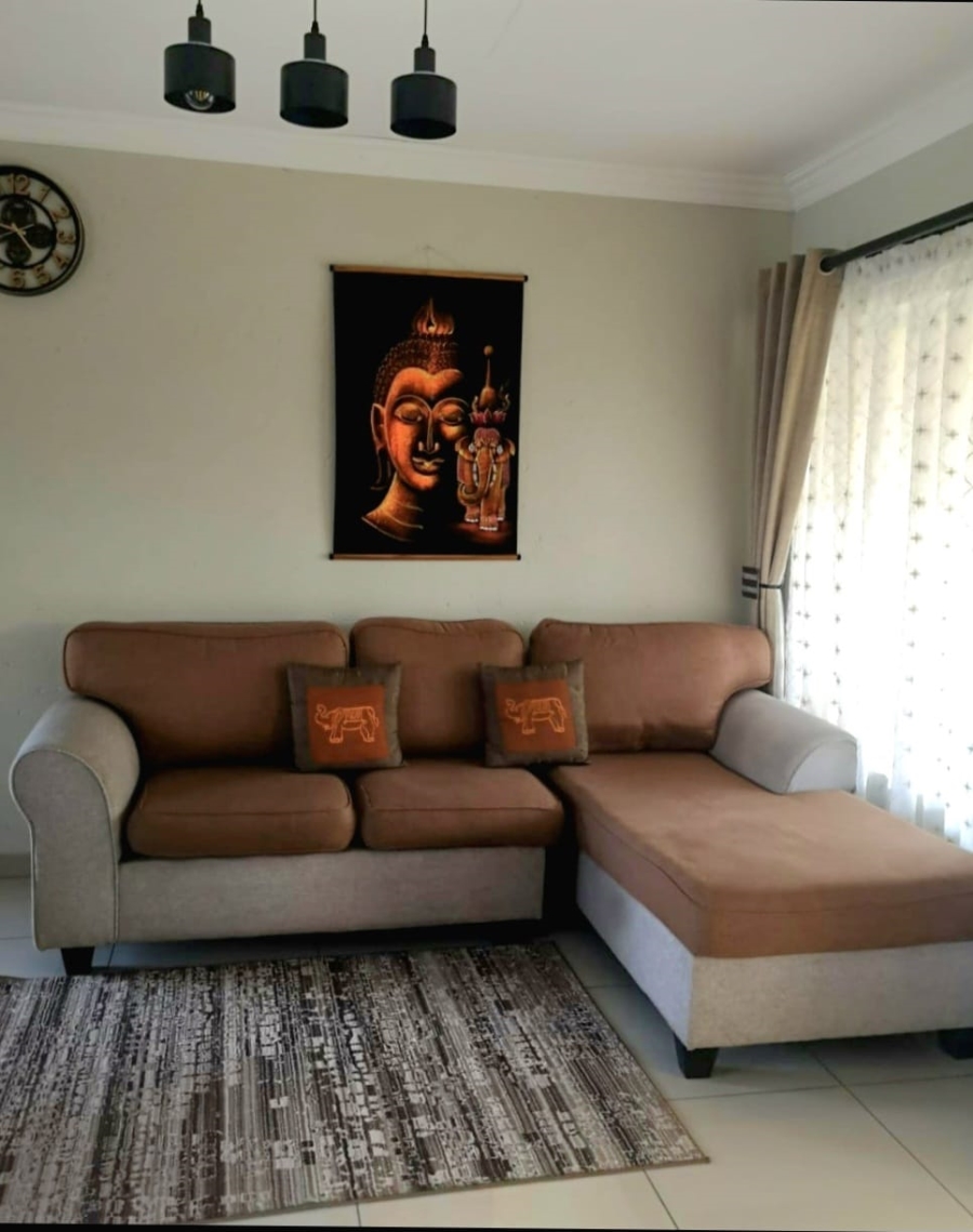 To Let 2 Bedroom Property for Rent in Rynfield A H Gauteng