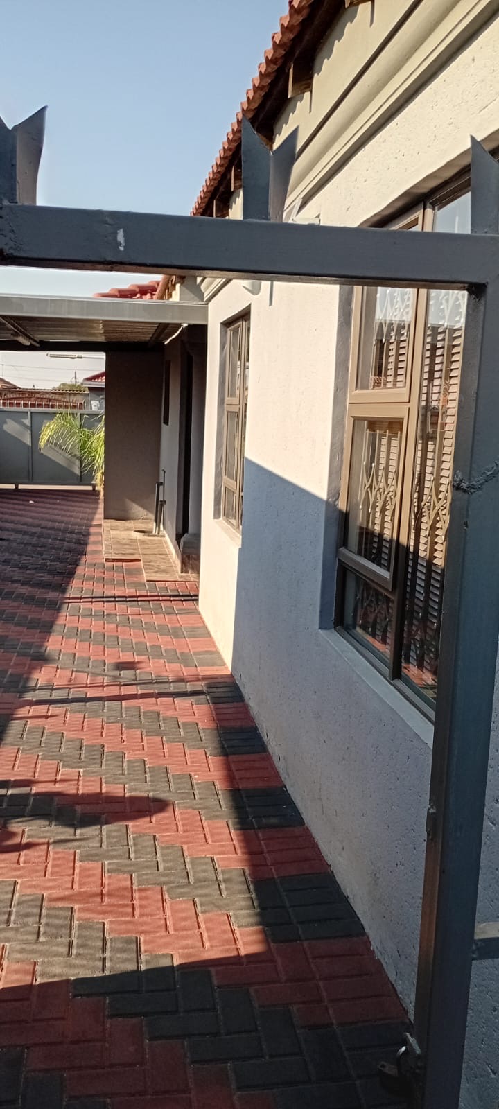 3 Bedroom Property for Sale in Soshanguve FF Gauteng