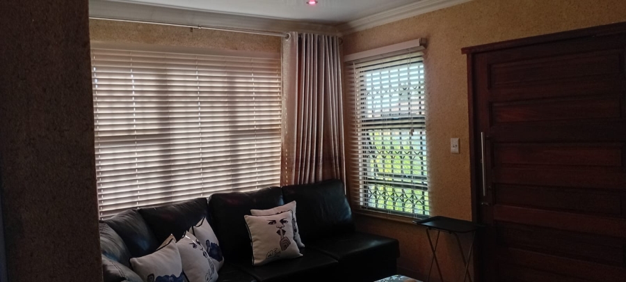 3 Bedroom Property for Sale in Soshanguve FF Gauteng