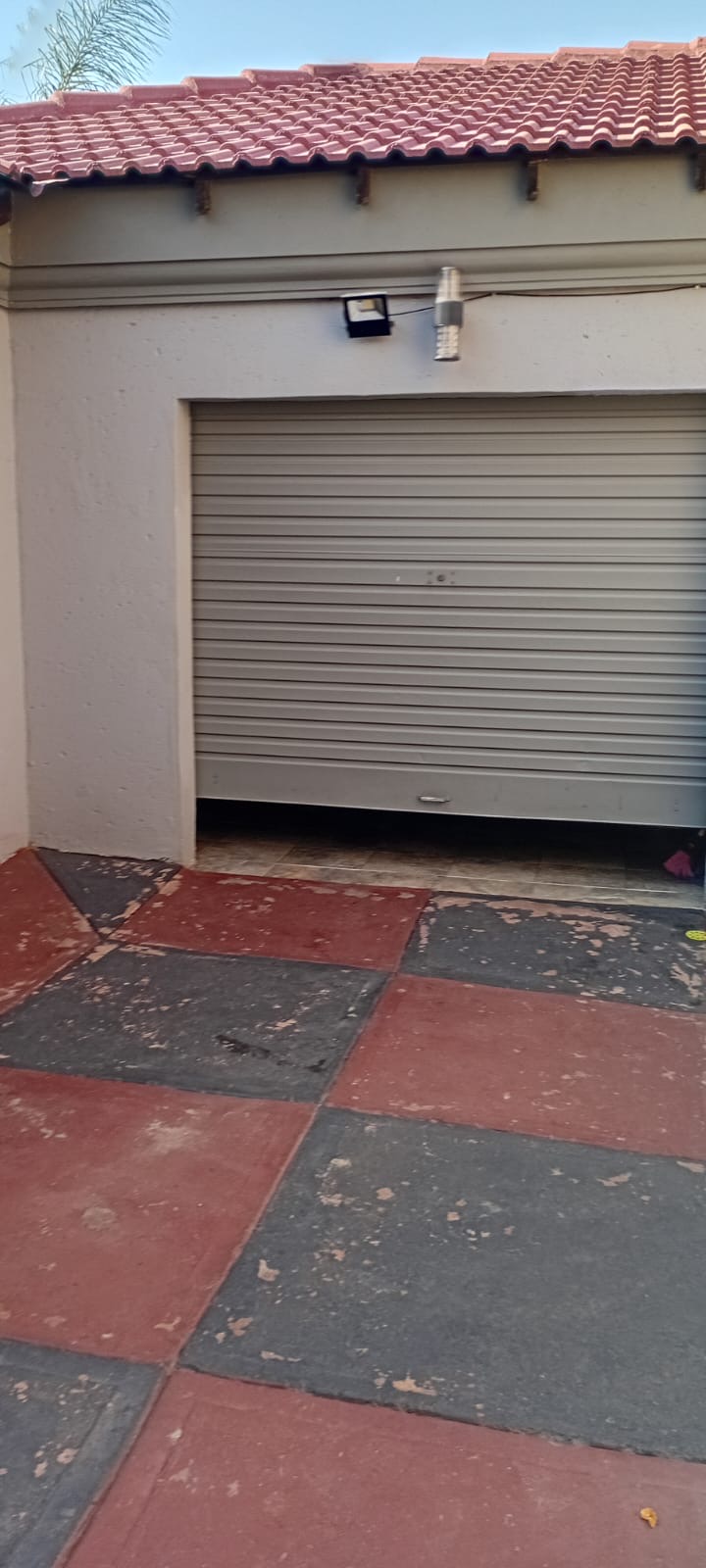 3 Bedroom Property for Sale in Soshanguve FF Gauteng