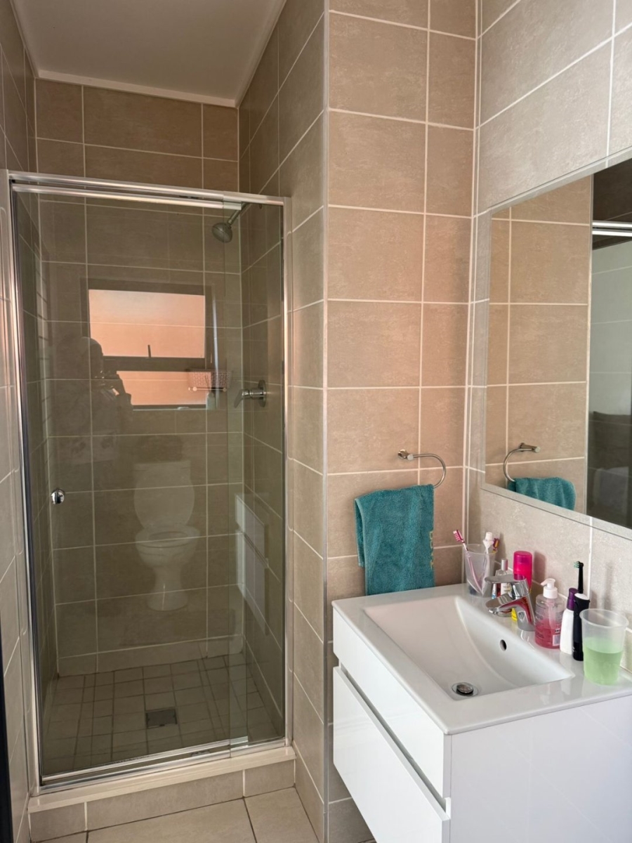 To Let 2 Bedroom Property for Rent in Linbro Park Gauteng
