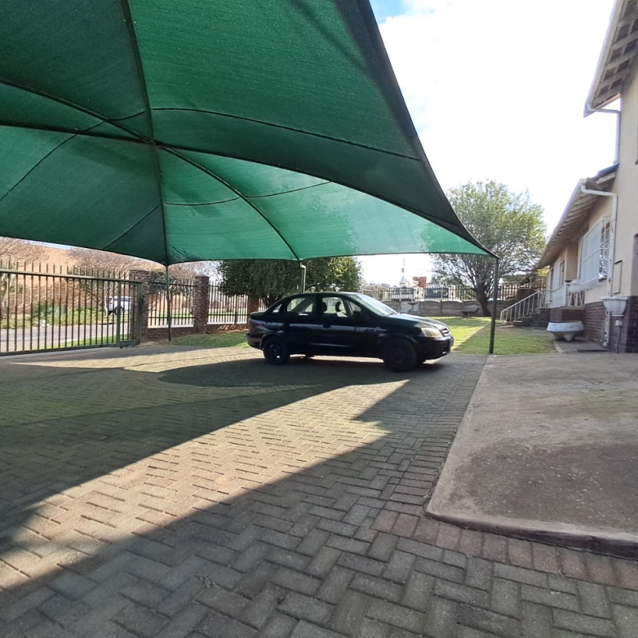 5 Bedroom Property for Sale in Elsburg Gauteng