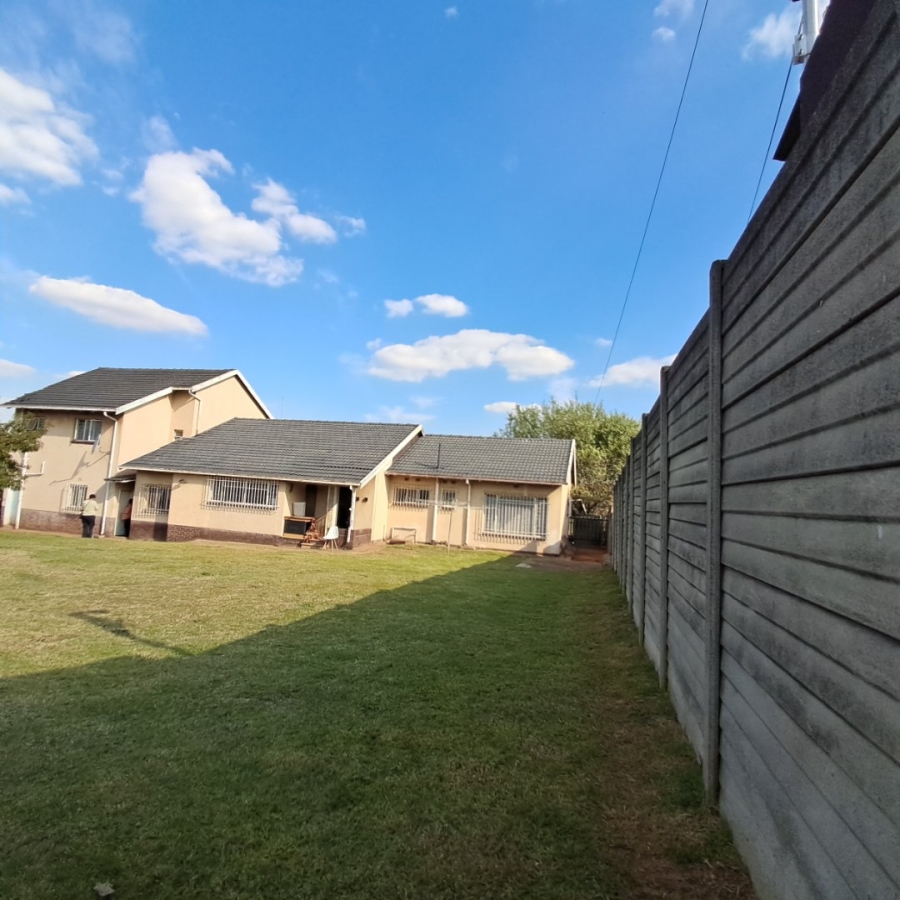 5 Bedroom Property for Sale in Elsburg Gauteng