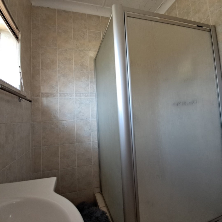 5 Bedroom Property for Sale in Elsburg Gauteng