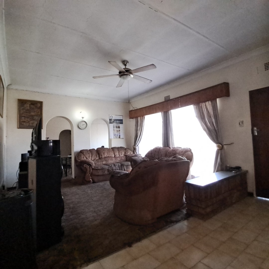 5 Bedroom Property for Sale in Elsburg Gauteng