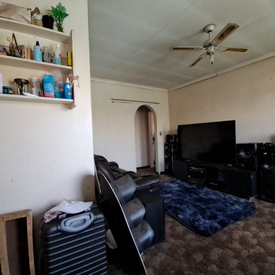 5 Bedroom Property for Sale in Elsburg Gauteng