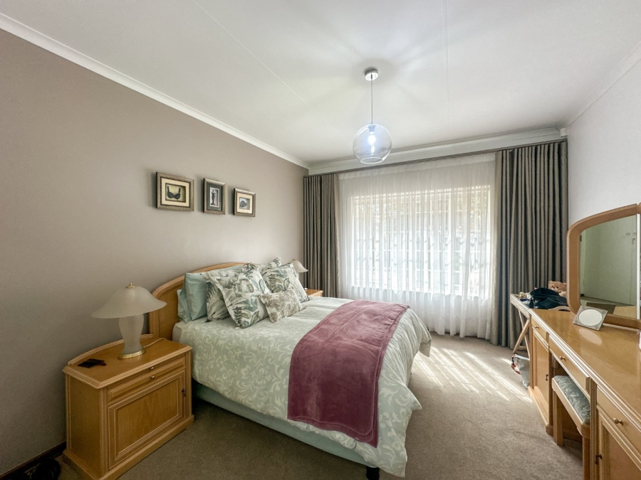 3 Bedroom Property for Sale in Brackenhurst Gauteng