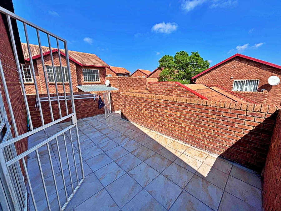 3 Bedroom Property for Sale in The Reeds Gauteng