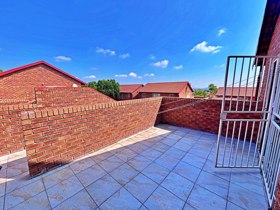 3 Bedroom Property for Sale in The Reeds Gauteng