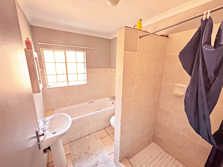 3 Bedroom Property for Sale in The Reeds Gauteng