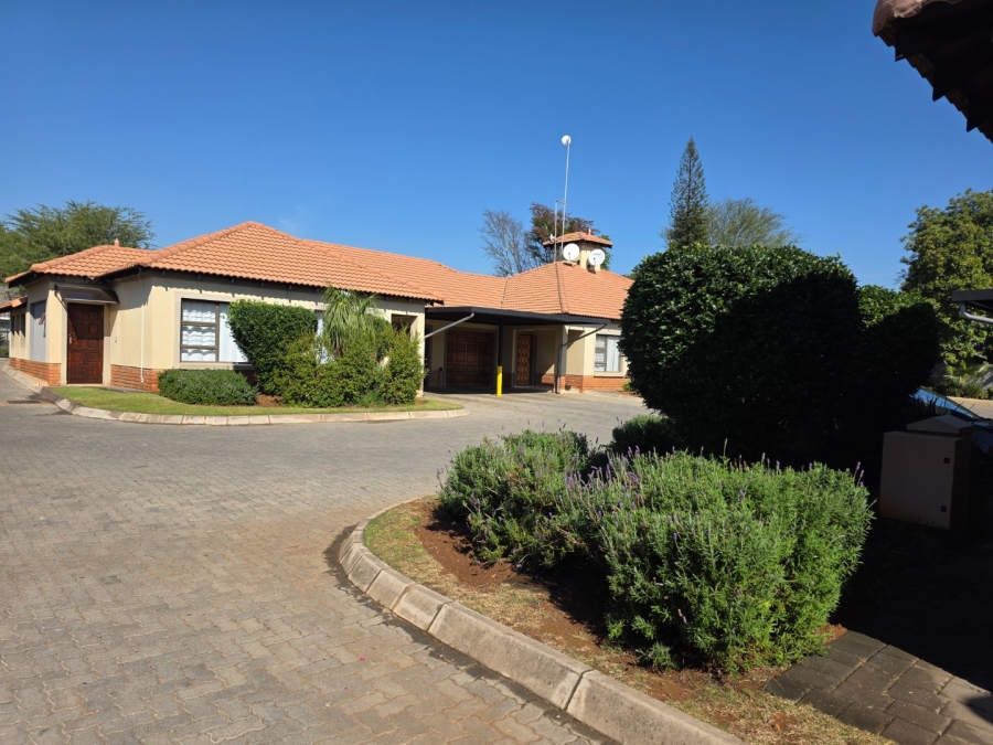 3 Bedroom Property for Sale in Sinoville Gauteng