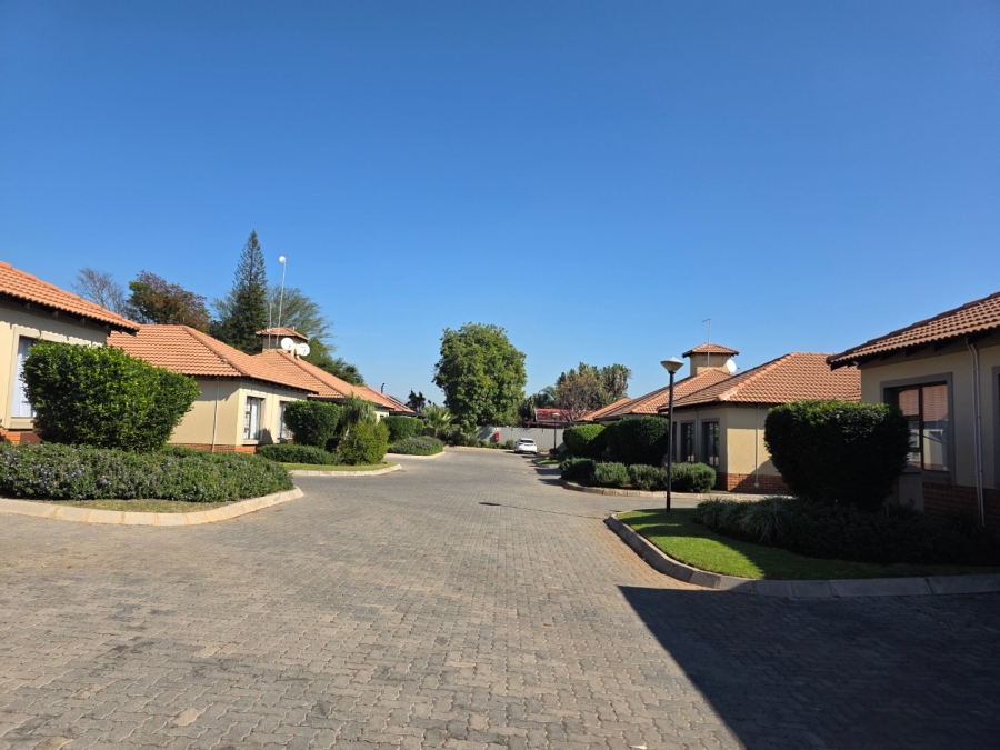 3 Bedroom Property for Sale in Sinoville Gauteng