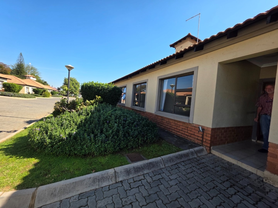 3 Bedroom Property for Sale in Sinoville Gauteng
