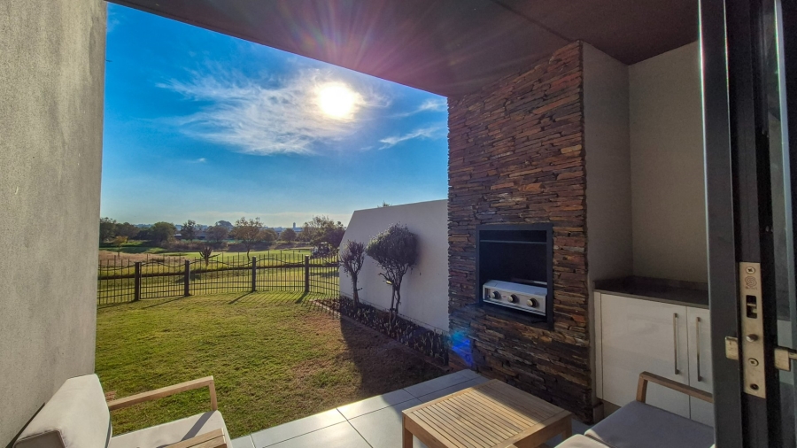 2 Bedroom Property for Sale in Serengeti Lifestyle Estate Gauteng