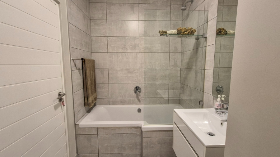 2 Bedroom Property for Sale in Serengeti Lifestyle Estate Gauteng