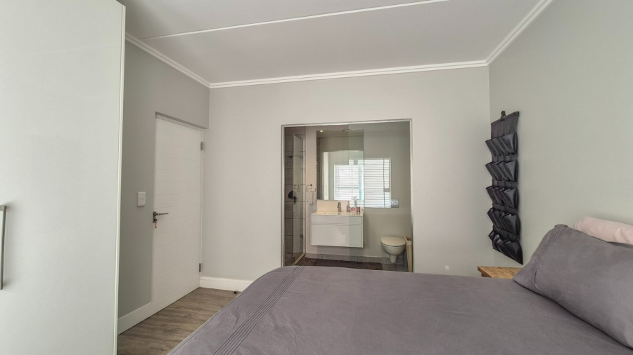 2 Bedroom Property for Sale in Serengeti Lifestyle Estate Gauteng