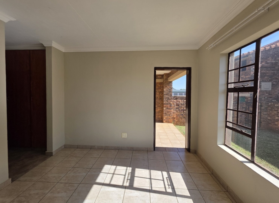 3 Bedroom Property for Sale in Magalieskruin Gauteng