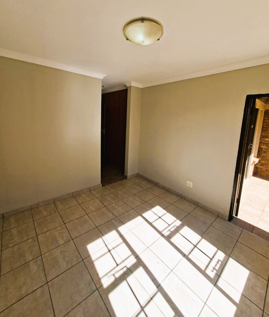 3 Bedroom Property for Sale in Magalieskruin Gauteng