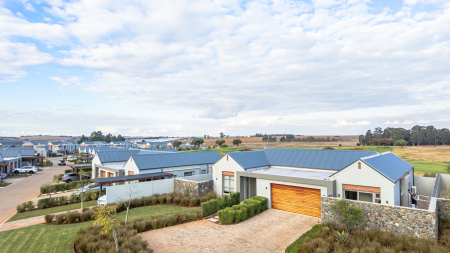 4 Bedroom Property for Sale in Serengeti Lifestyle Estate Gauteng