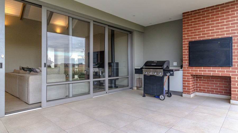 4 Bedroom Property for Sale in Serengeti Lifestyle Estate Gauteng