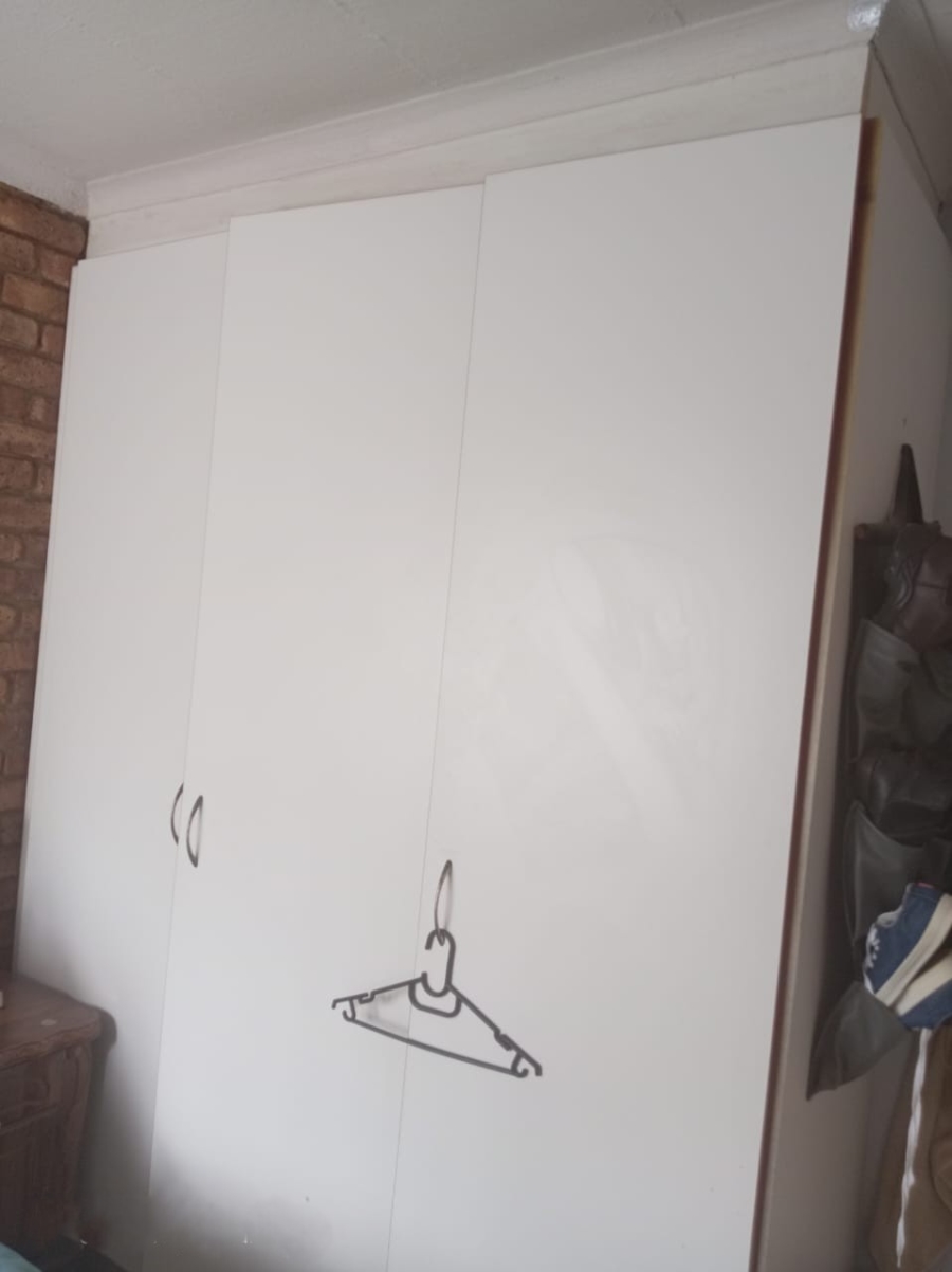 2 Bedroom Property for Sale in Pretoria West Gauteng