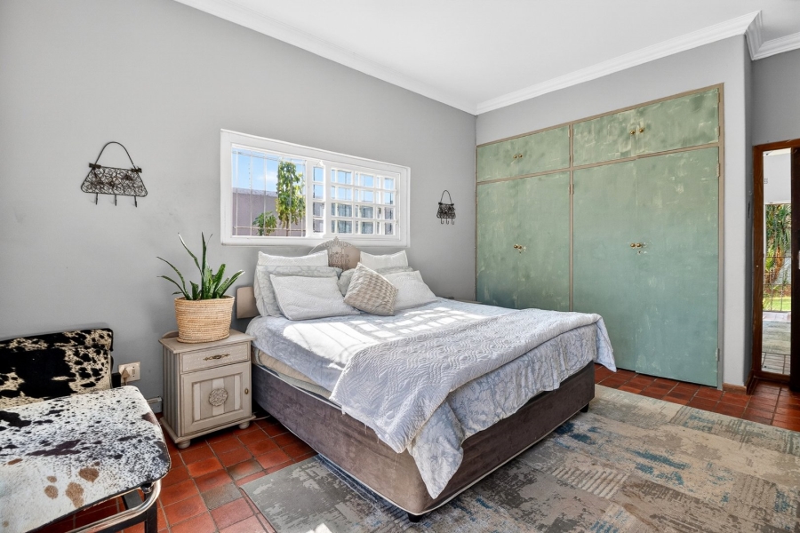 3 Bedroom Property for Sale in Greenside Gauteng