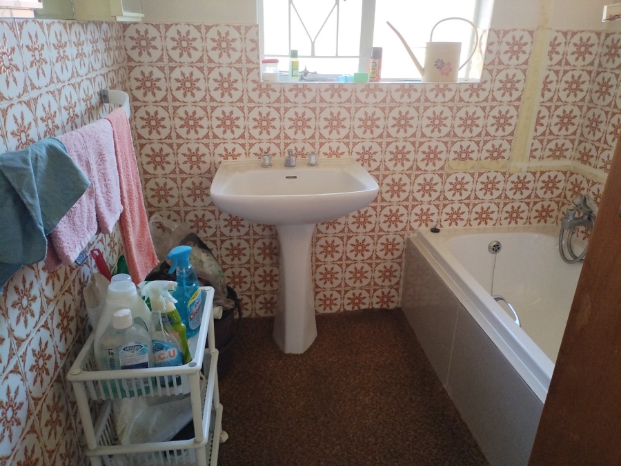 4 Bedroom Property for Sale in Pollak Park Gauteng