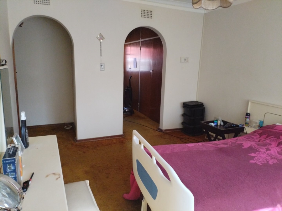 4 Bedroom Property for Sale in Pollak Park Gauteng