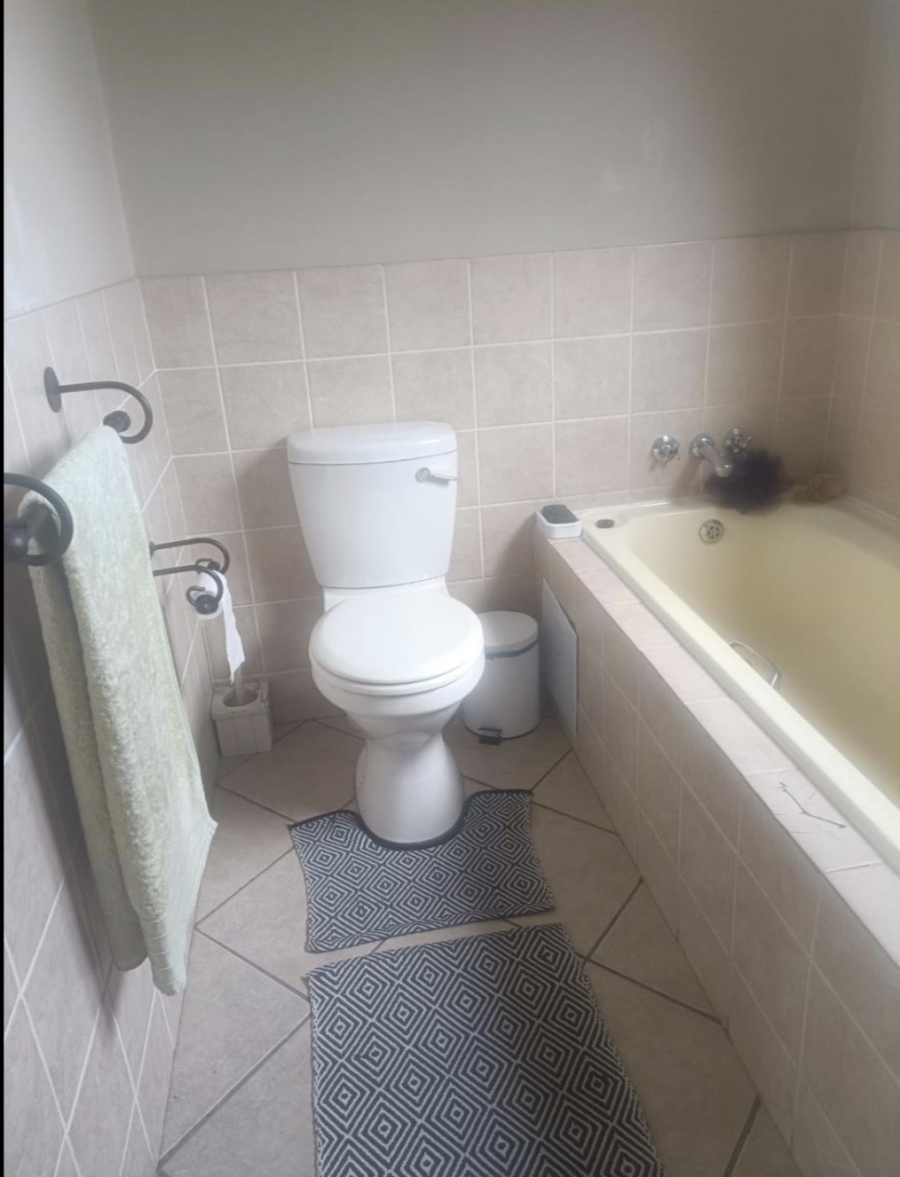 To Let 3 Bedroom Property for Rent in Carlswald North Estate Gauteng