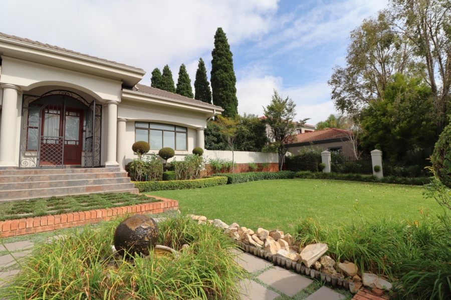 5 Bedroom Property for Sale in Country Lane Estate Gauteng