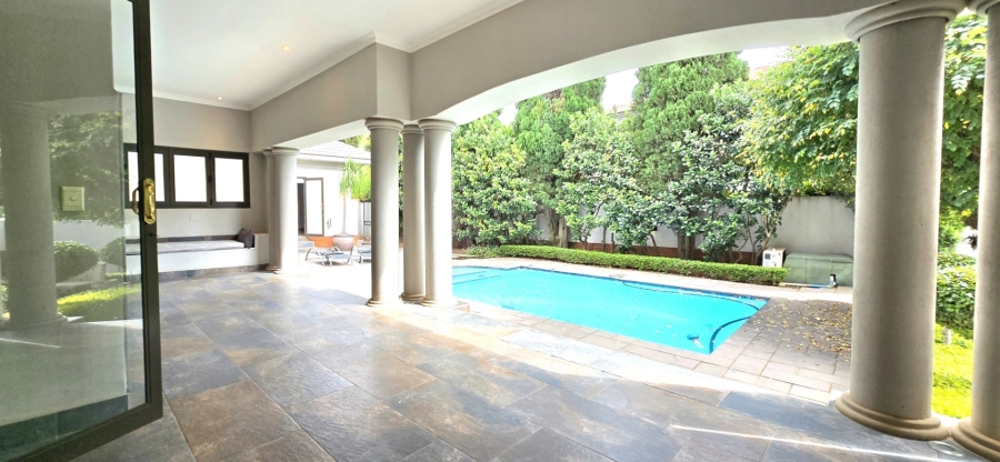 5 Bedroom Property for Sale in Country Lane Estate Gauteng
