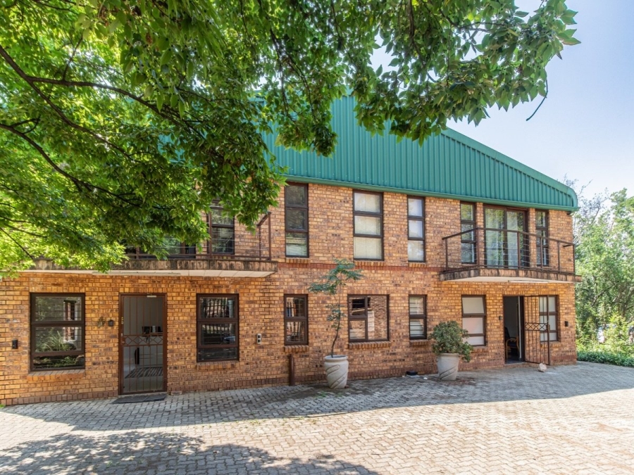To Let Commercial Property for Rent in Avianto Estates Gauteng