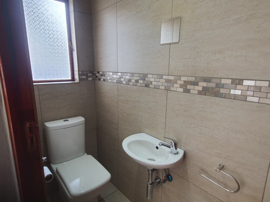2 Bedroom Property for Sale in Olympus AH Gauteng