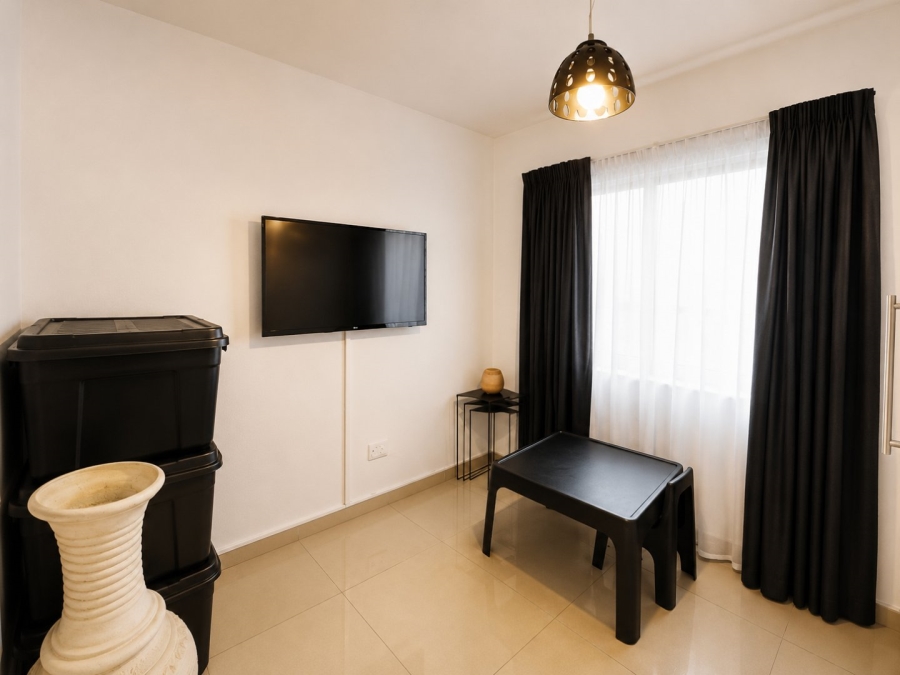 3 Bedroom Property for Sale in Wannenburghoogte Gauteng