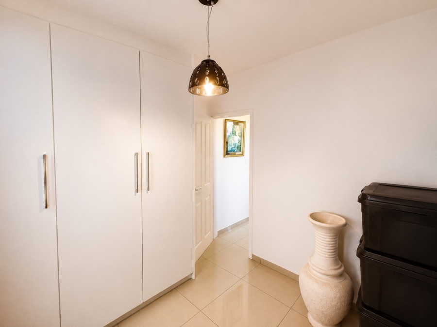3 Bedroom Property for Sale in Wannenburghoogte Gauteng