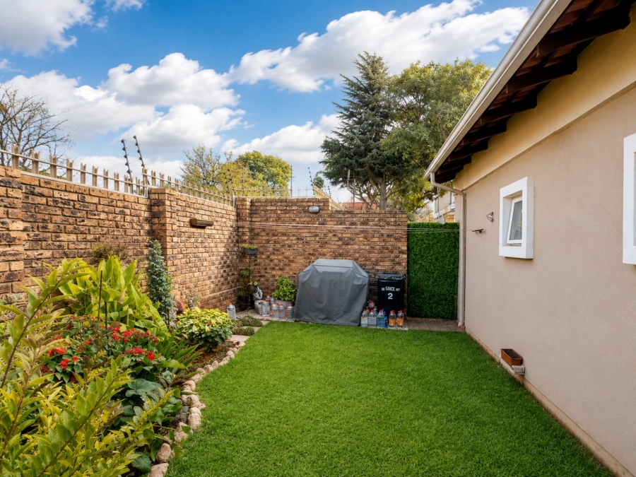 3 Bedroom Property for Sale in Wannenburghoogte Gauteng