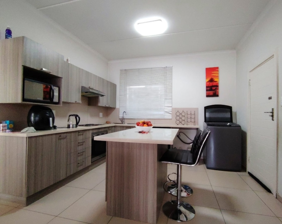 2 Bedroom Property for Sale in Lilianton Gauteng