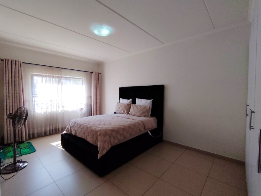 2 Bedroom Property for Sale in Lilianton Gauteng