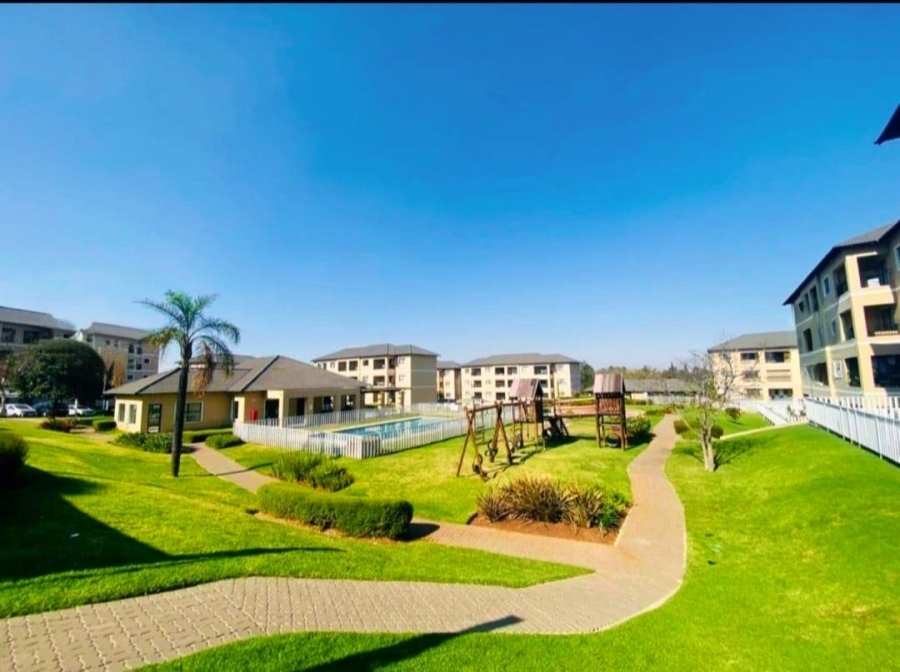 2 Bedroom Property for Sale in Lilianton Gauteng
