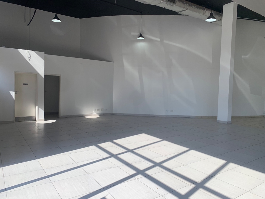 To Let Commercial Property for Rent in Zwartkop Gauteng