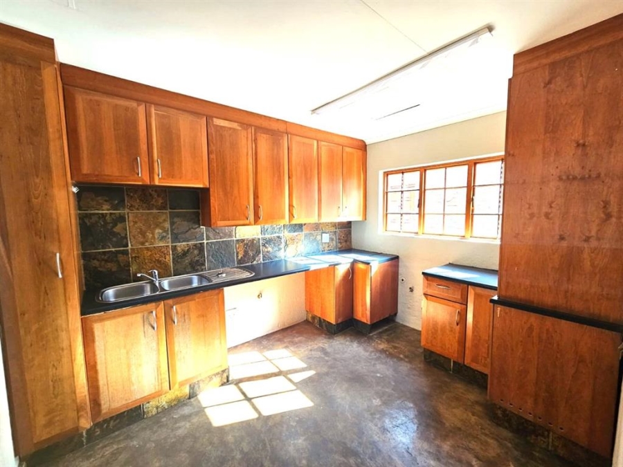 To Let 3 Bedroom Property for Rent in Newlands Gauteng