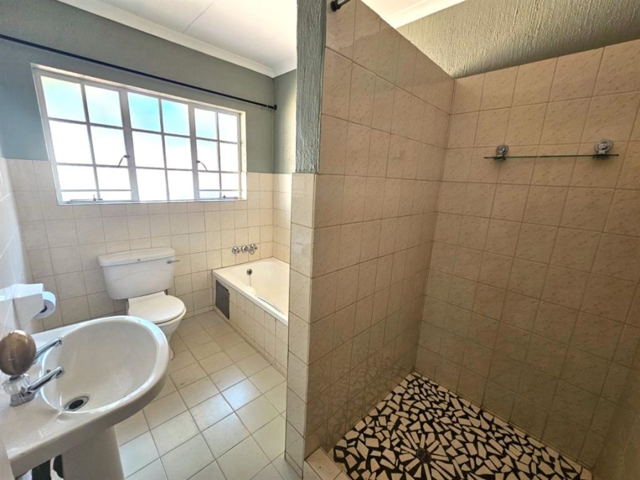 To Let 3 Bedroom Property for Rent in Newlands Gauteng