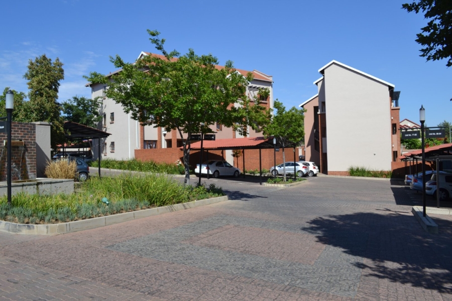 1 Bedroom Property for Sale in Paulshof Gauteng